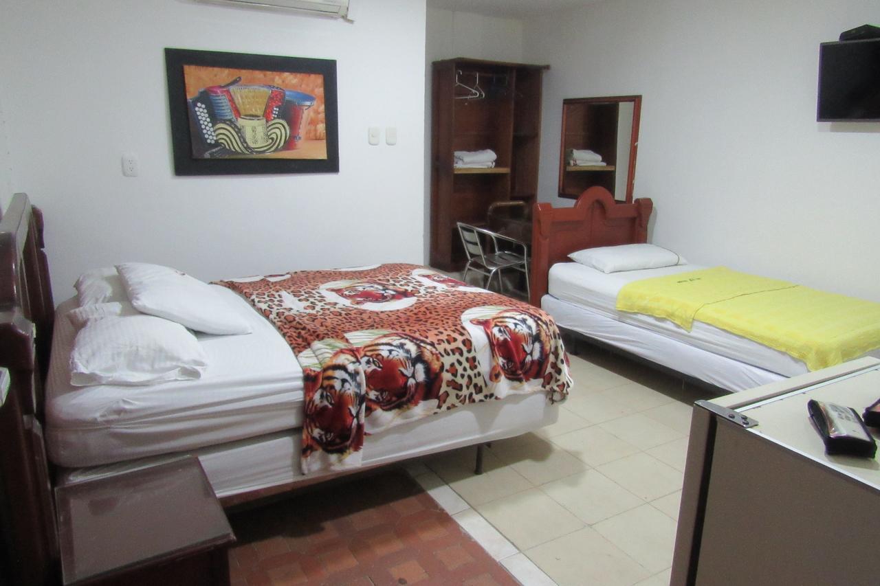 Hotel Nuevo Tio Valledupar Ngoại thất bức ảnh